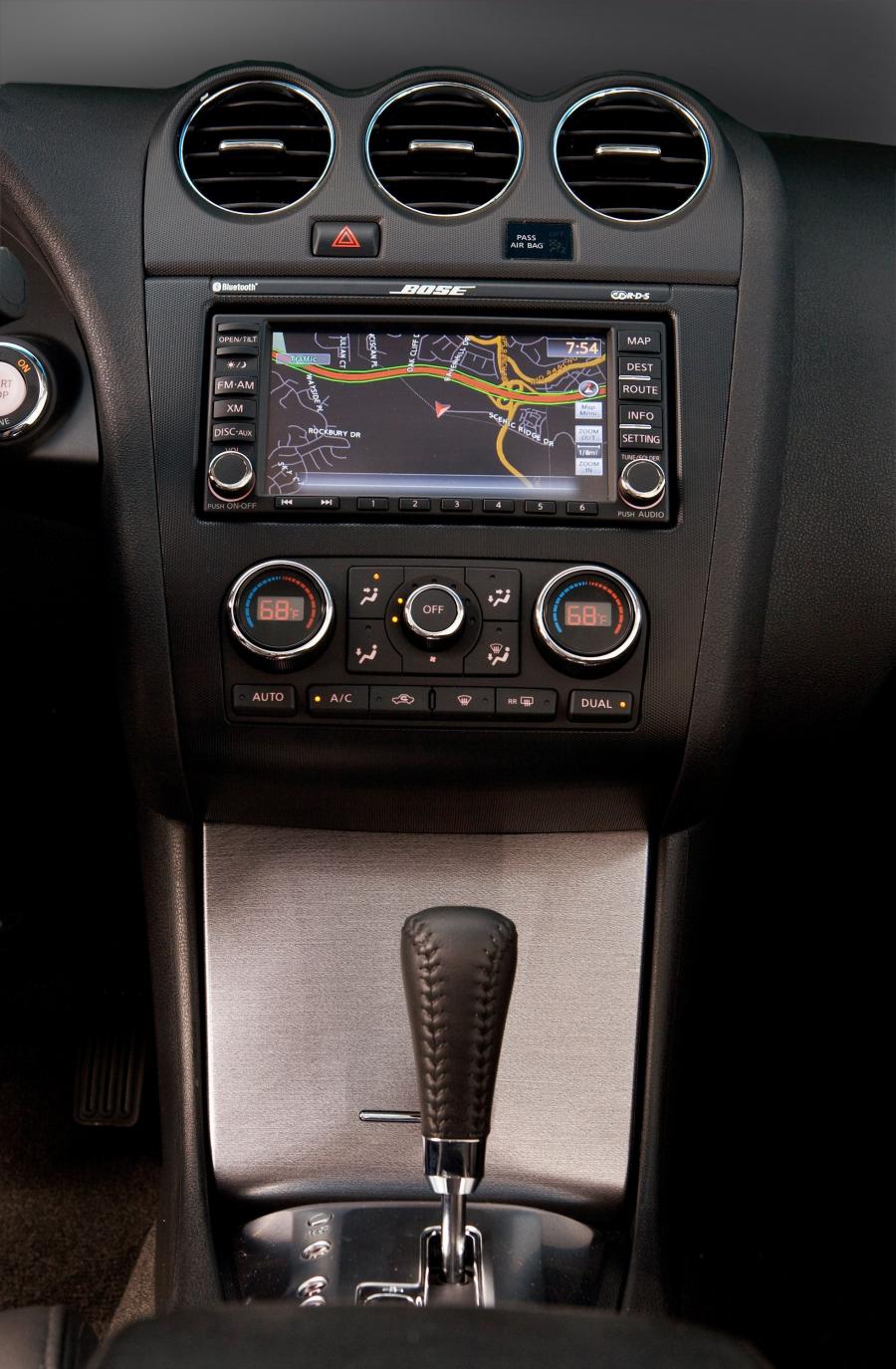  Nissan Altima 2010 года  (фото 22 из 53)